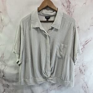 Torrid Shirt Women 3X 3 Gray Stripe Notch Button Short Sleeve Crop Twist Knot